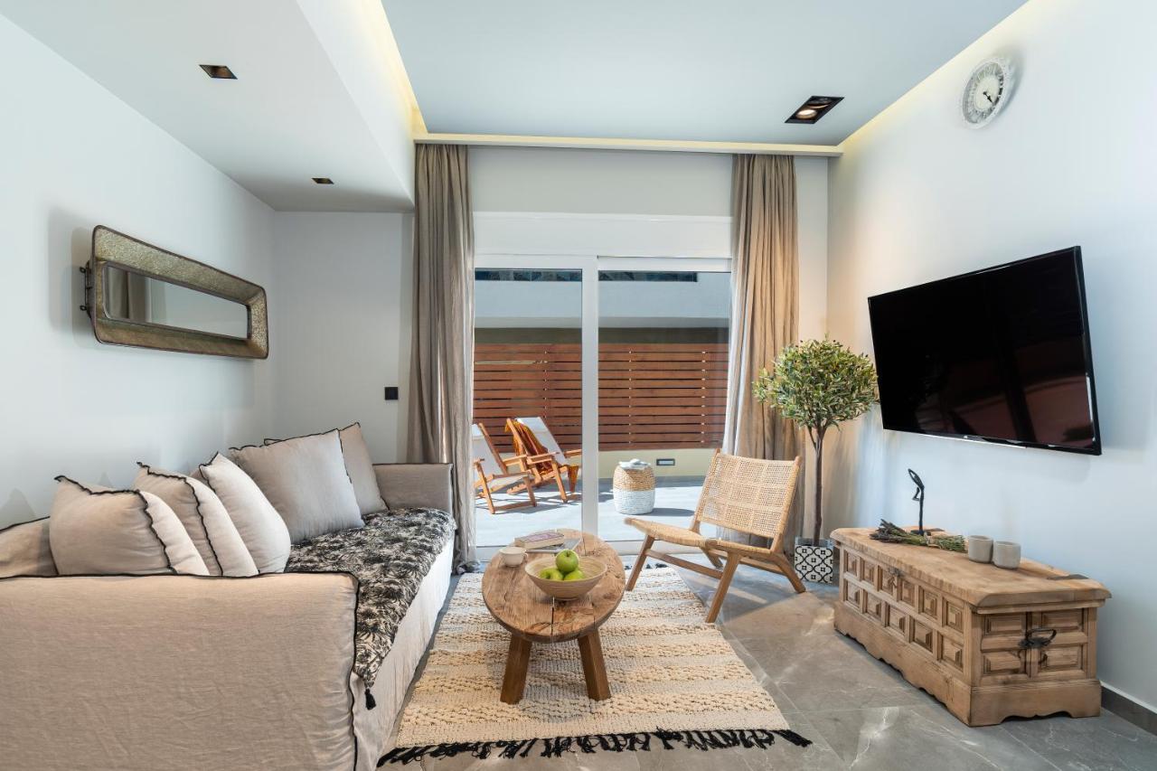 איקסיה Elia & Anthos Deluxe Suites מראה חיצוני תמונה
