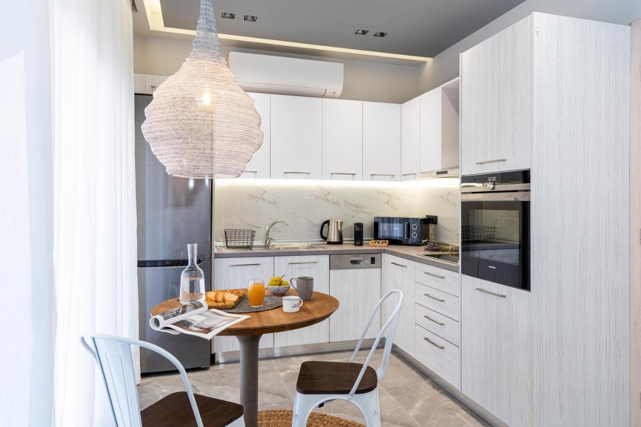 איקסיה Elia & Anthos Deluxe Suites מראה חיצוני תמונה