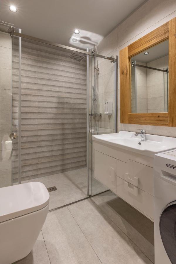 איקסיה Elia & Anthos Deluxe Suites מראה חיצוני תמונה