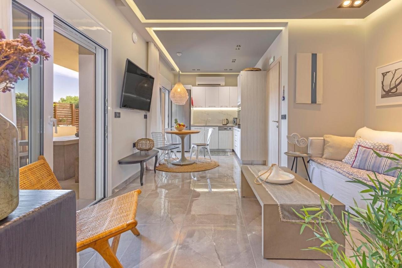 איקסיה Elia & Anthos Deluxe Suites מראה חיצוני תמונה