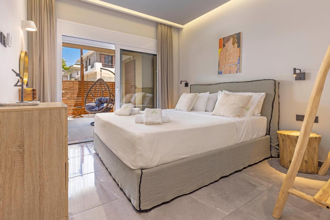 איקסיה Elia & Anthos Deluxe Suites מראה חיצוני תמונה