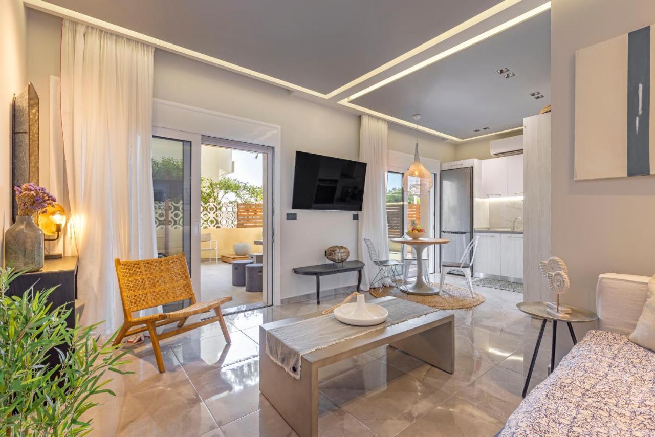 איקסיה Elia & Anthos Deluxe Suites מראה חיצוני תמונה